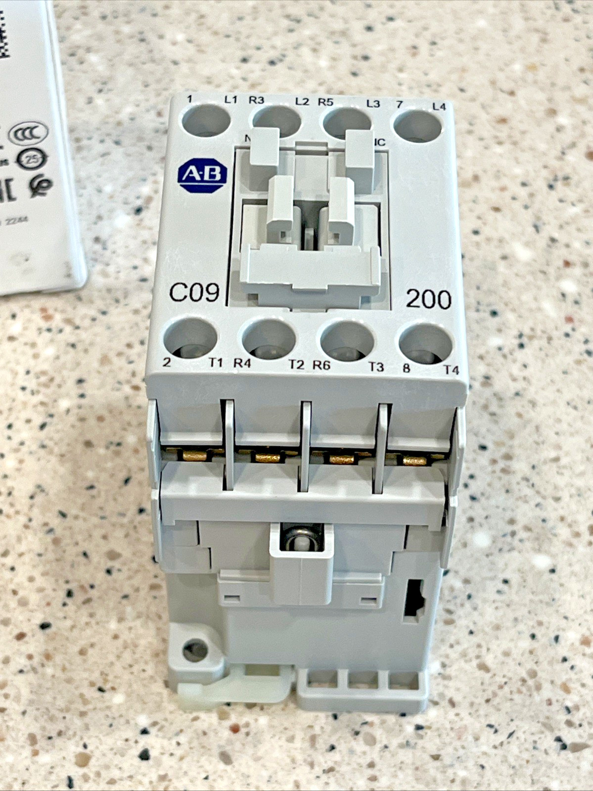 Allen-Bradley 100-C09EJ200 Ser A Contactor 100-C09E*200 *US SELLER* NEW
