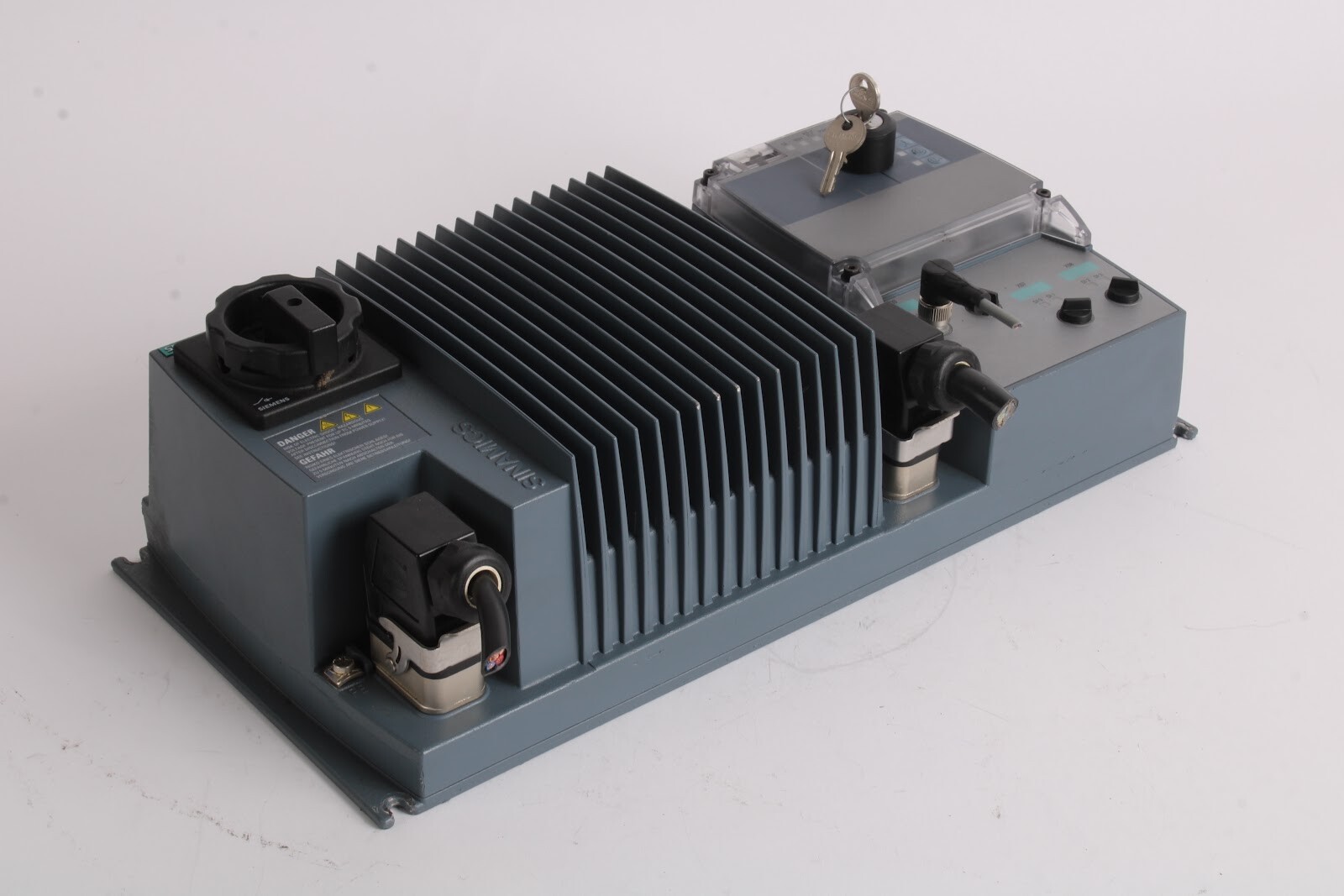 Siemens 6SL3511-1PE21-5AM0 G110D ASi RS Drive W/ 6SL3555-0PL00-2AA0 Switch Cover