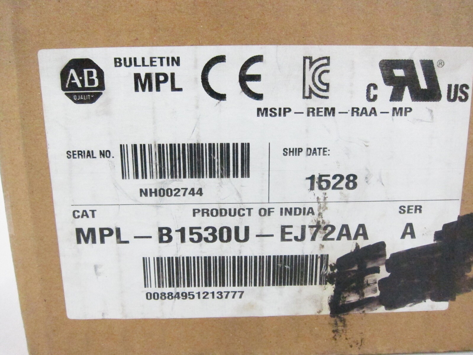 NEW Allen Bradley MPL-B1530U-EJ72AA MP Servo Motor MPLB1530UEJ72AA