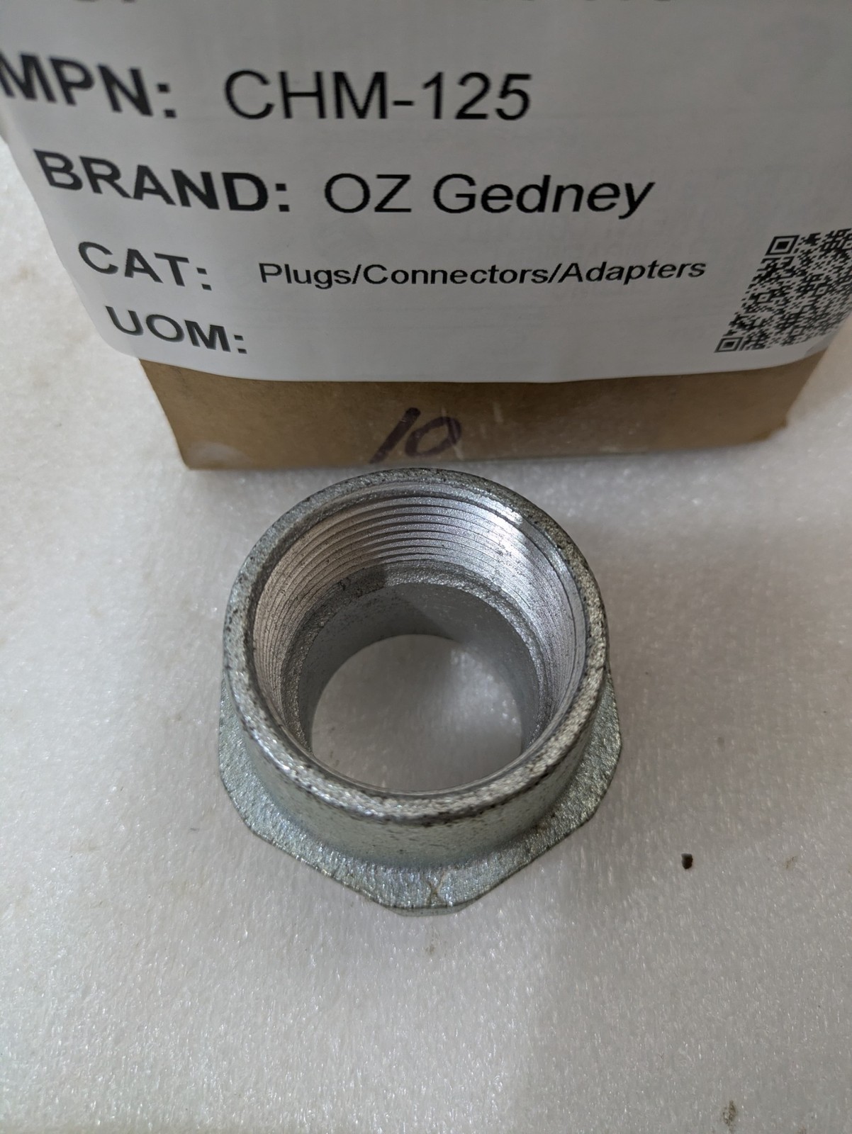 O-Z/Gedney CHM-125 1-1/4IN Raintight Conduit Hub Malleable Iron Electrical OEM