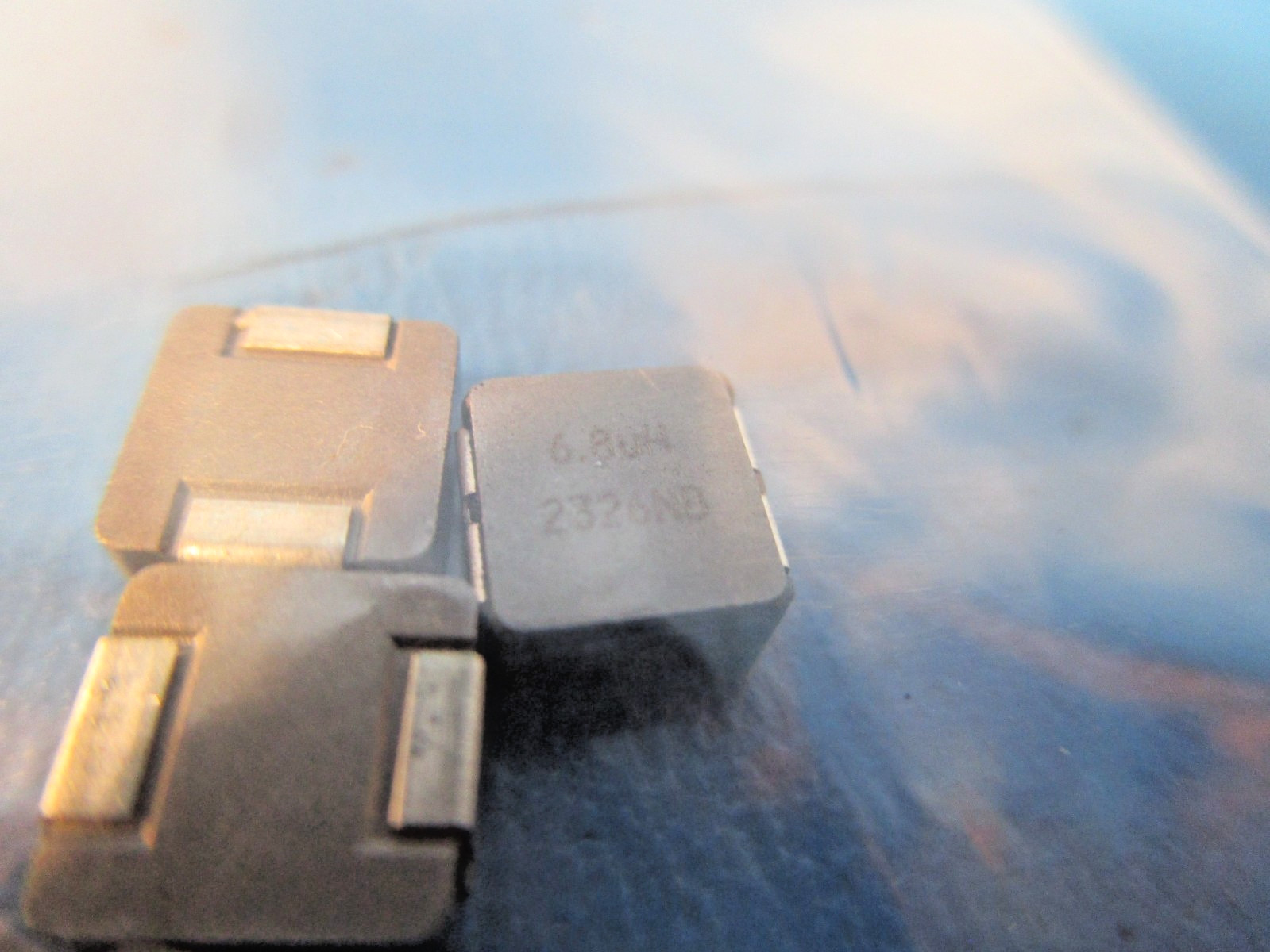 LOT OF 20 Vishay Dale IHLP2525CZER6R8M8A, 6.8 µH Shielded Molded Inductor 4.4 A