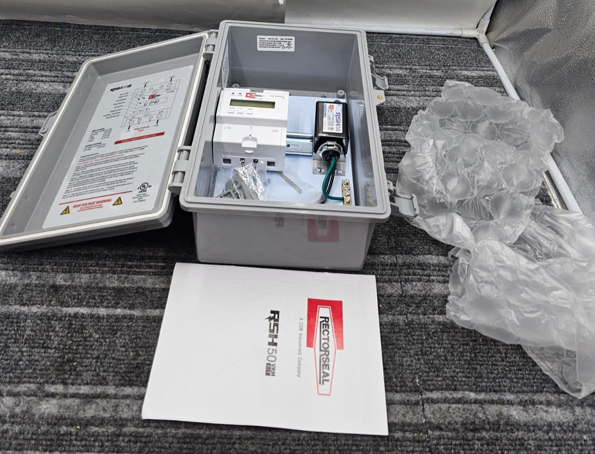 RECTORSEAL RSH-50 VRM KIT: Surge Protector & Voltage Range Monitor 120/240VAC