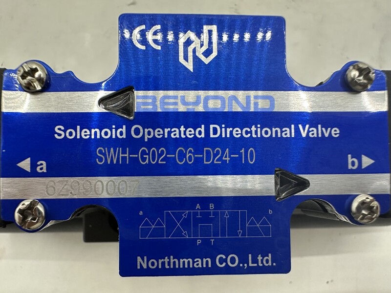 1PC NEW FOR Northman electromagnetic reversing valve SWH-G02-C6-D24-10