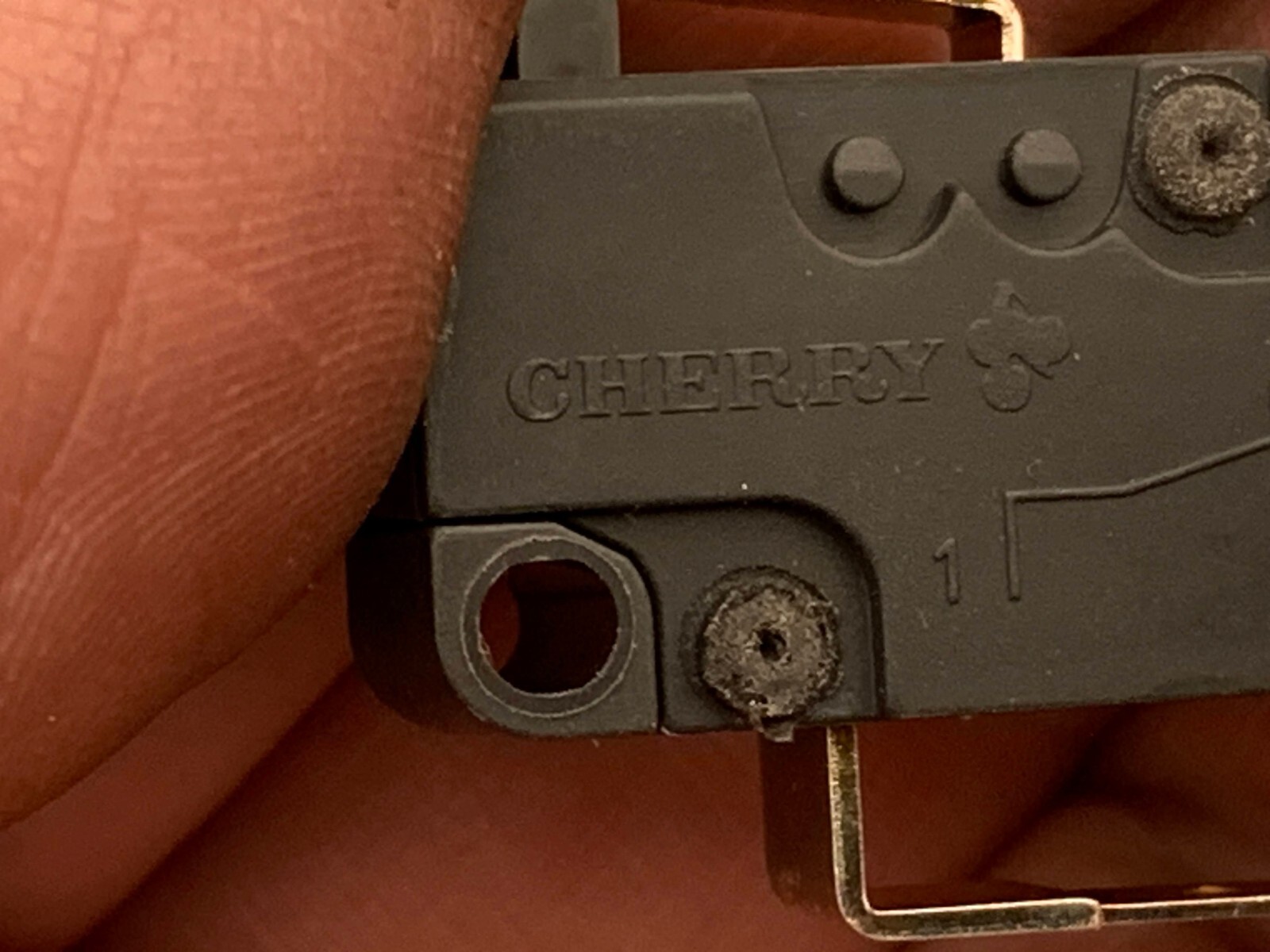 Cherry Snap Action Switch 10(3)A 125/250VAC SE4 245A P/N D44Y (Lot of 2)