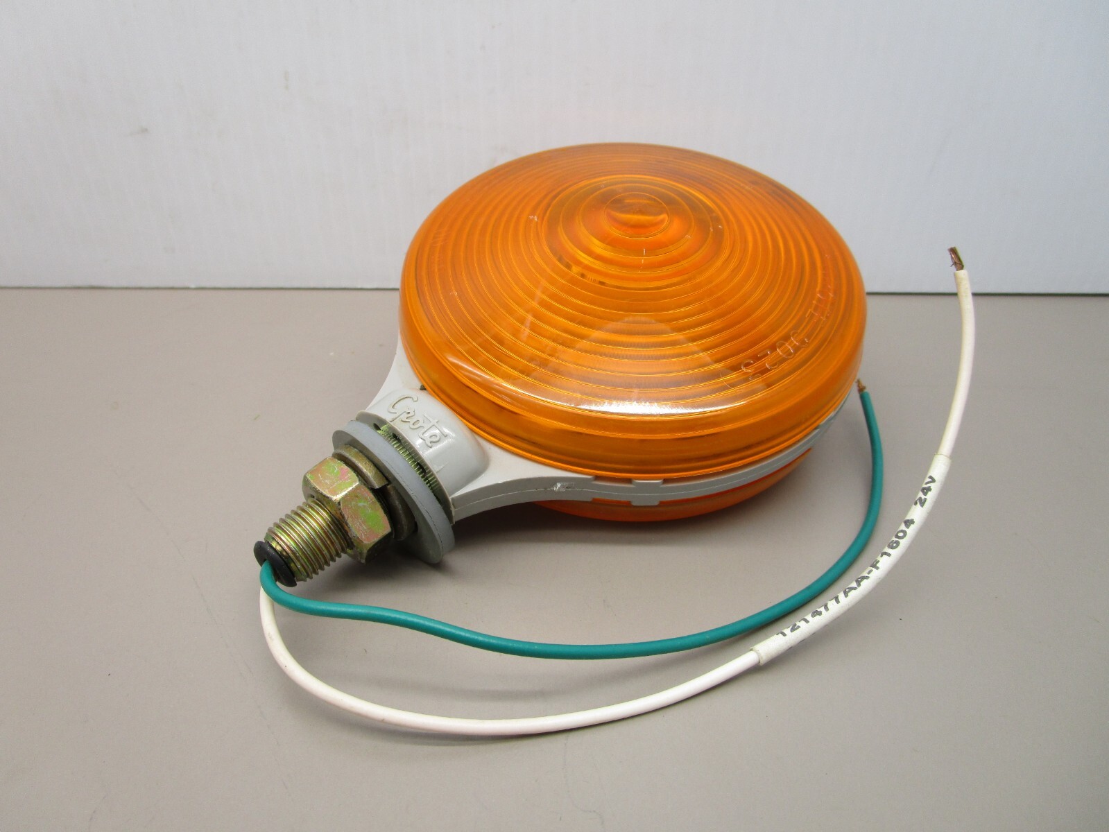 Grote 5522 Amber Signal Light Lamp Double Face Skyjack 121477AA