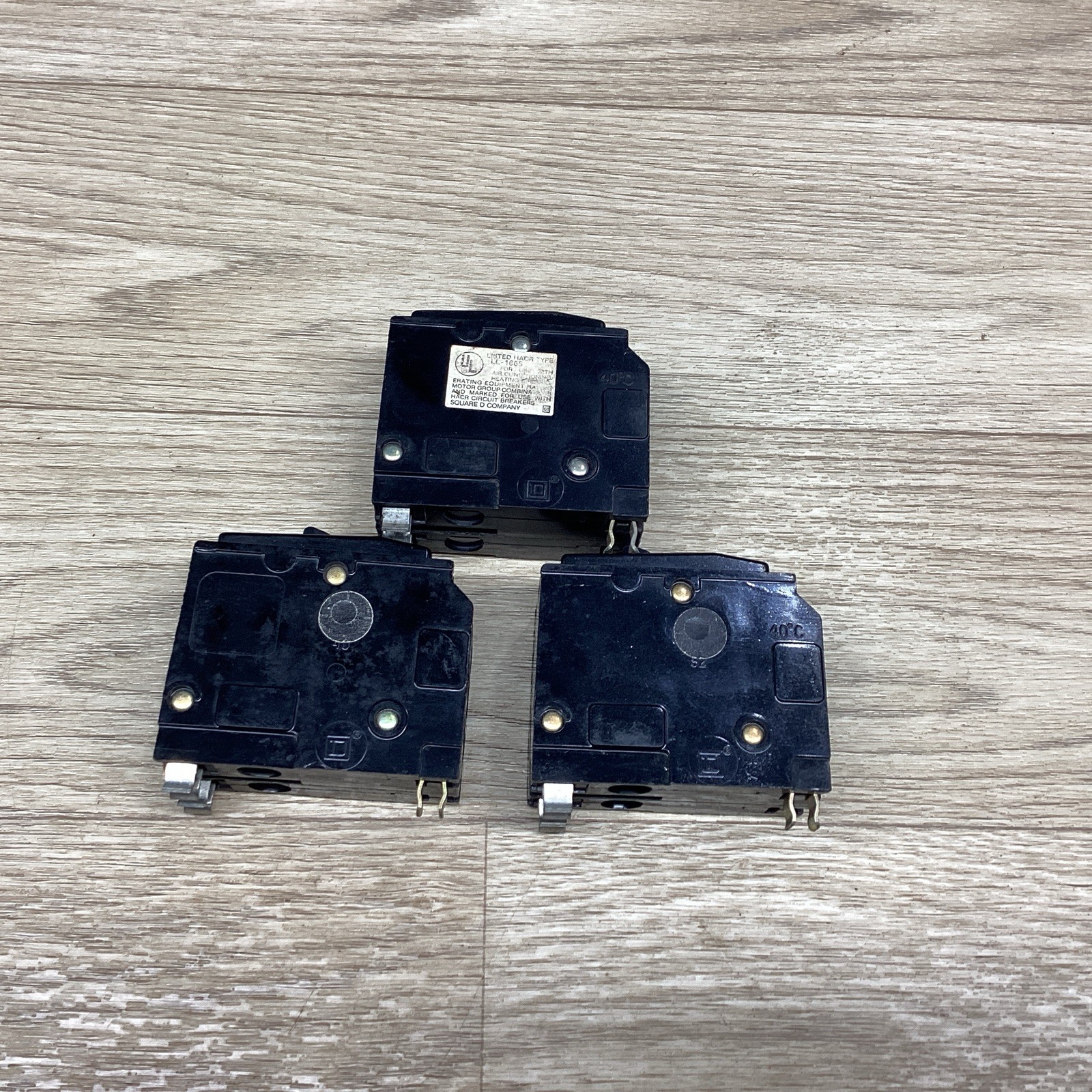 LOT OF 3 SQUARE D 20 AMP 2 POLE TYPE QO CIRCUIT BREAKER #812F139*CO