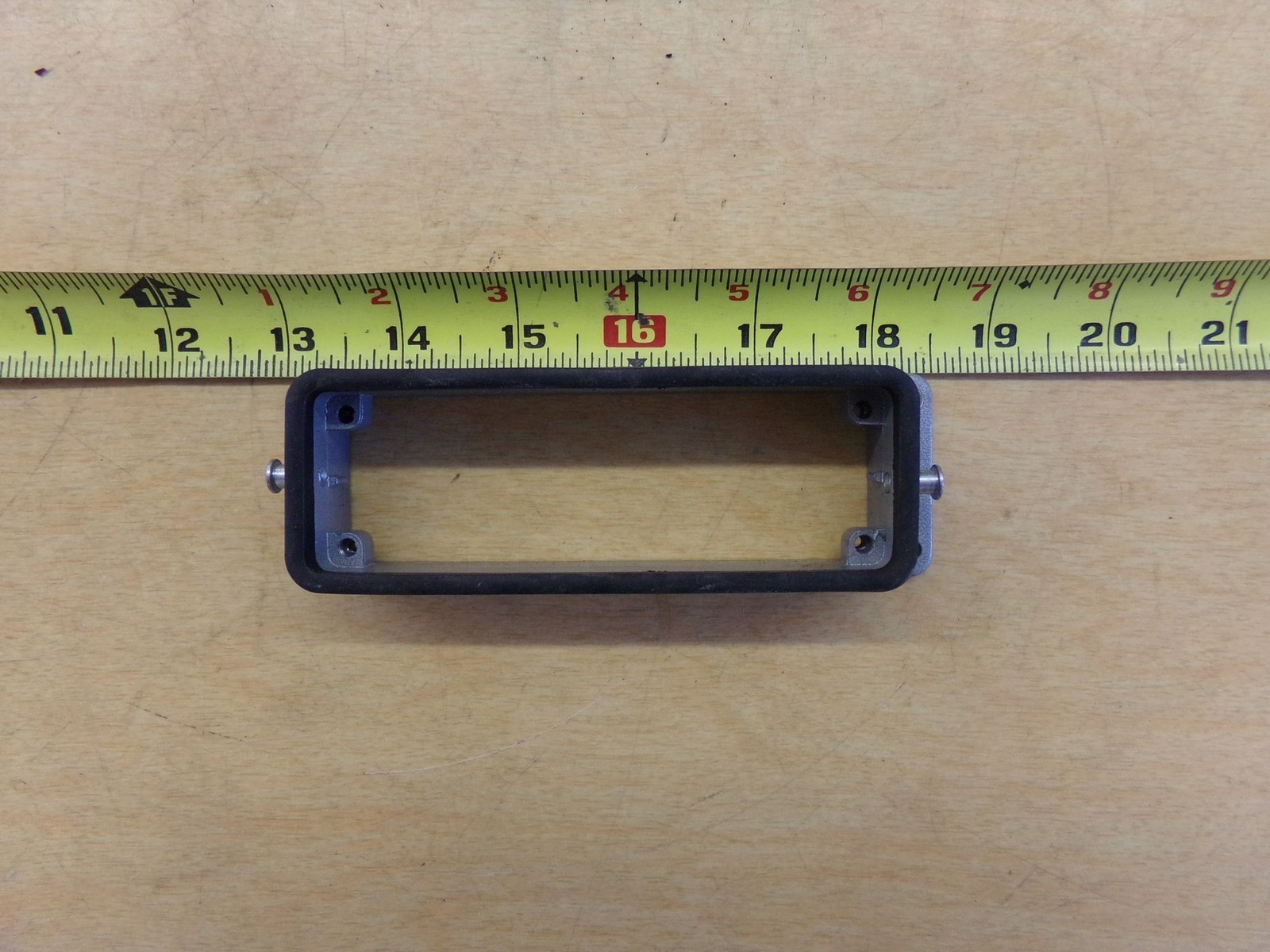NEW Bracket 5-1/2″ x 1-11/16″ x 1-1/4″ *FREE SHIPPING*