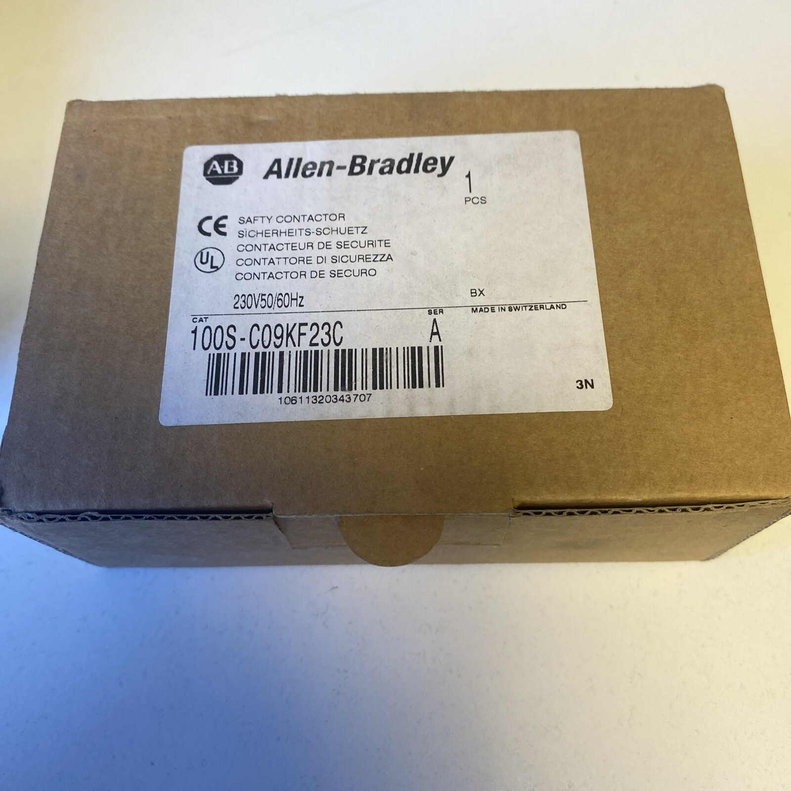 Allen-Bradley 100S-C09D05C Series C Safety Performance Contactor 9A 230V AC New