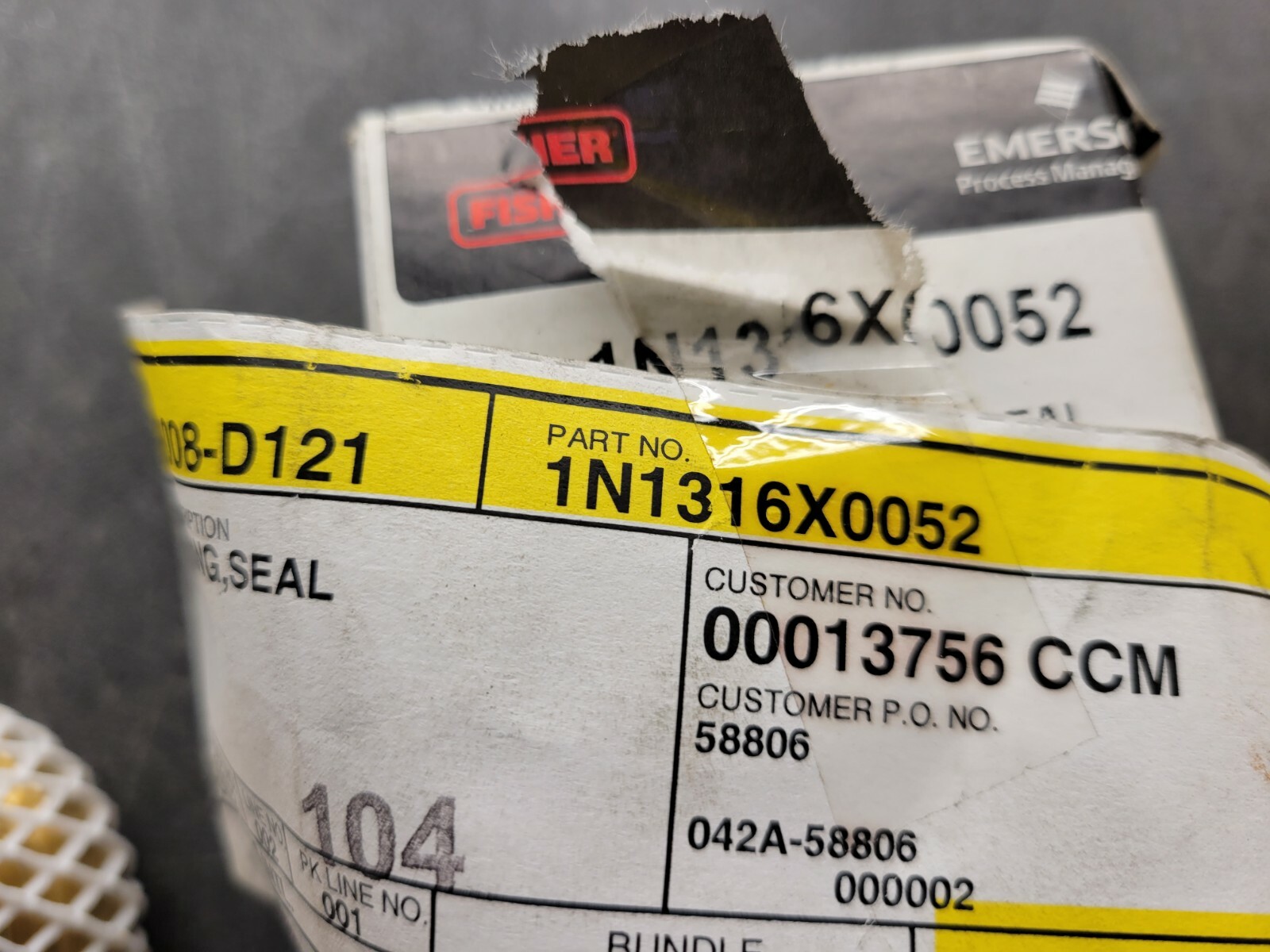 Fisher Controls 1N1316X0052 Seal Bushing.