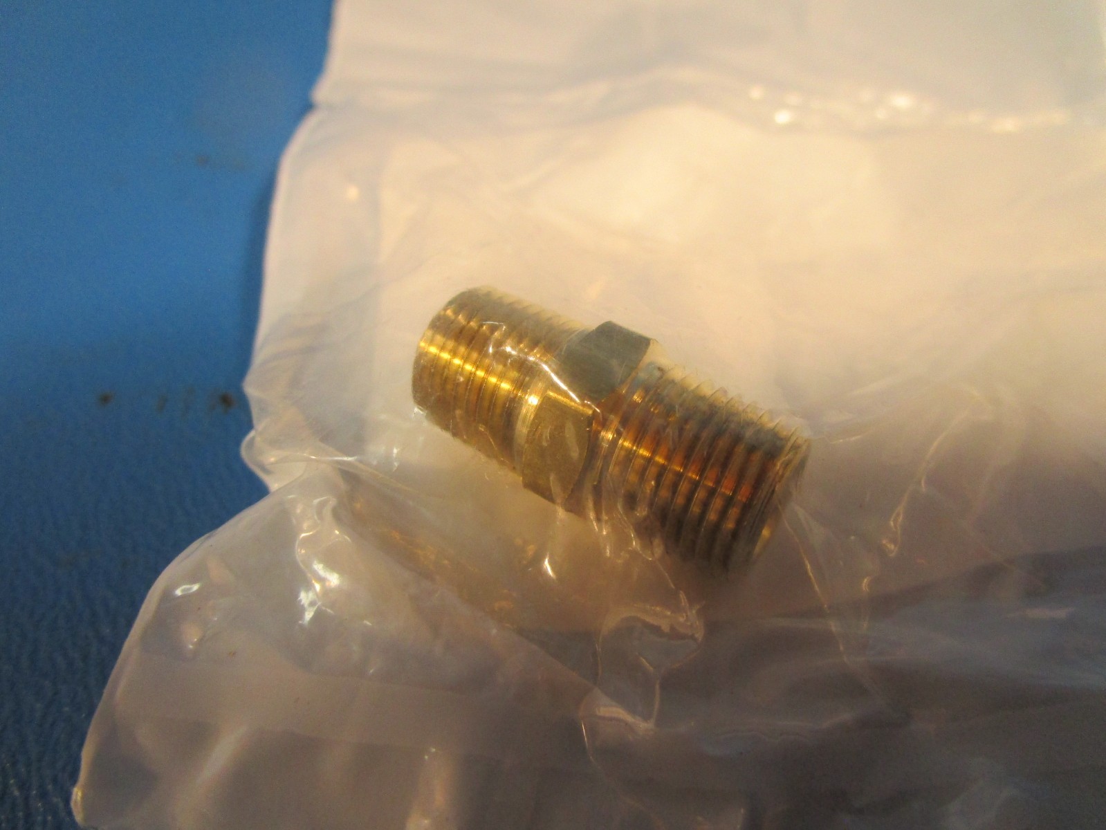 LOT OF 21 BW Hex Brass Nipple 1/8″NPT Male X 1/8″ NPT Male Pipe Fitting 3/8-inch