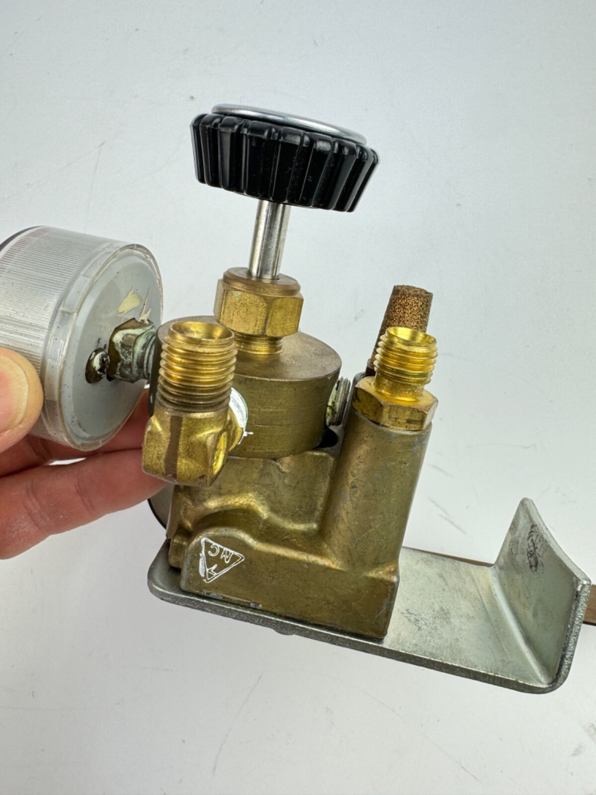 Hoke Valve With Meter 0-160psi Stamped 6NG With Copper Leaf Spring