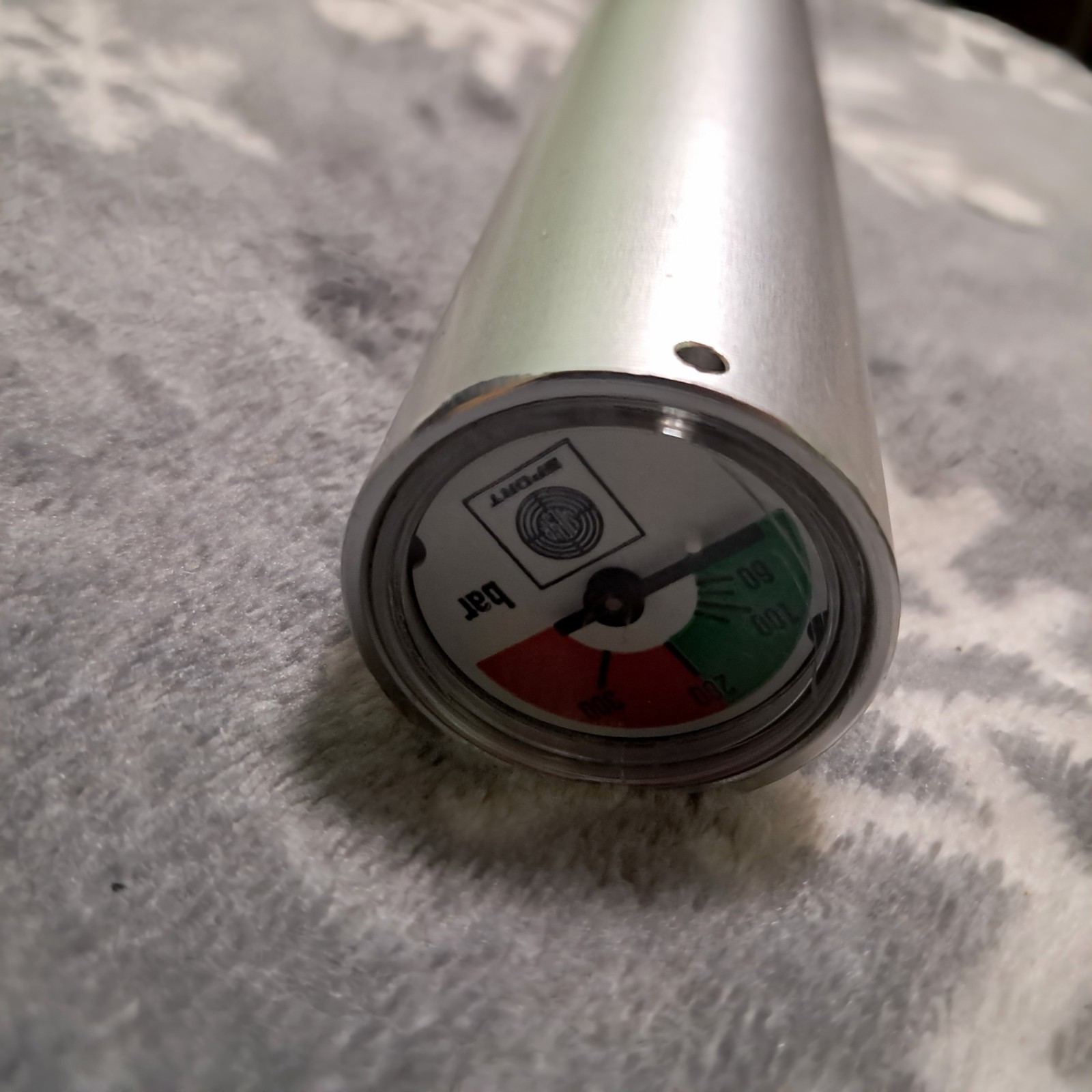 Steyr air cylinder 200 bar Alu , Lenght 19 cm – DDP Delivered Duty Paid, Free