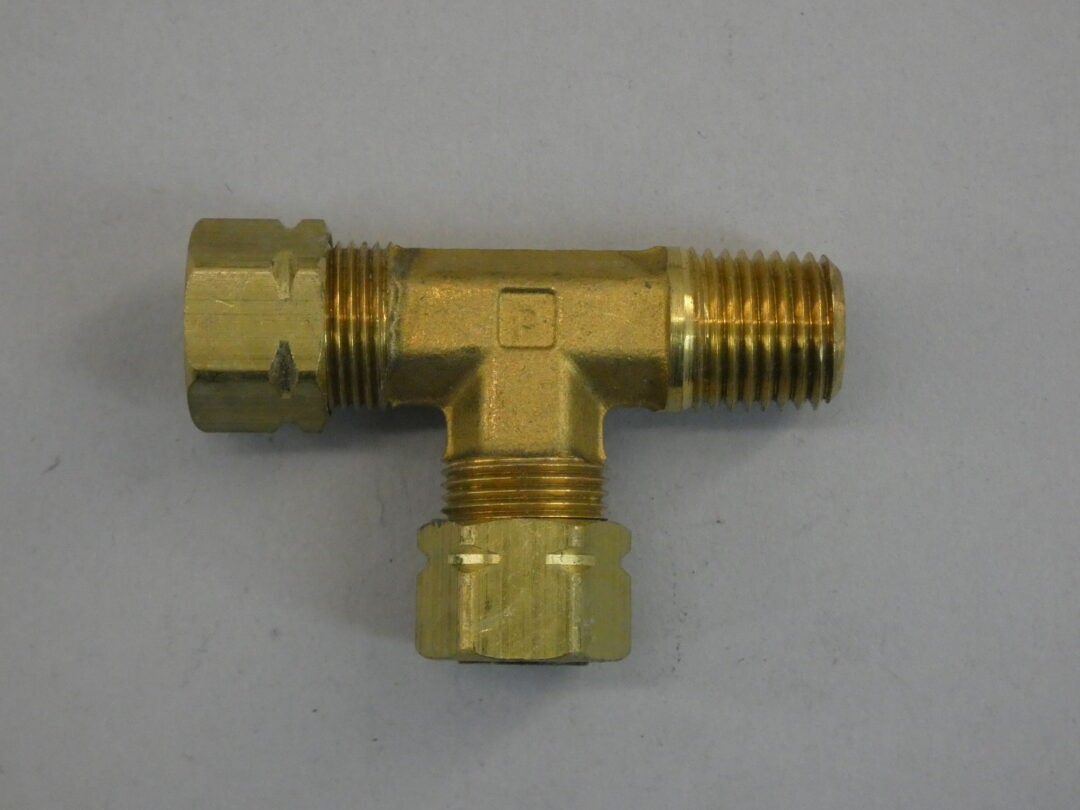 *Lot of 5* Parker Brass Fittings 1/4″ Tube Branch Tee – NEW Surplus!