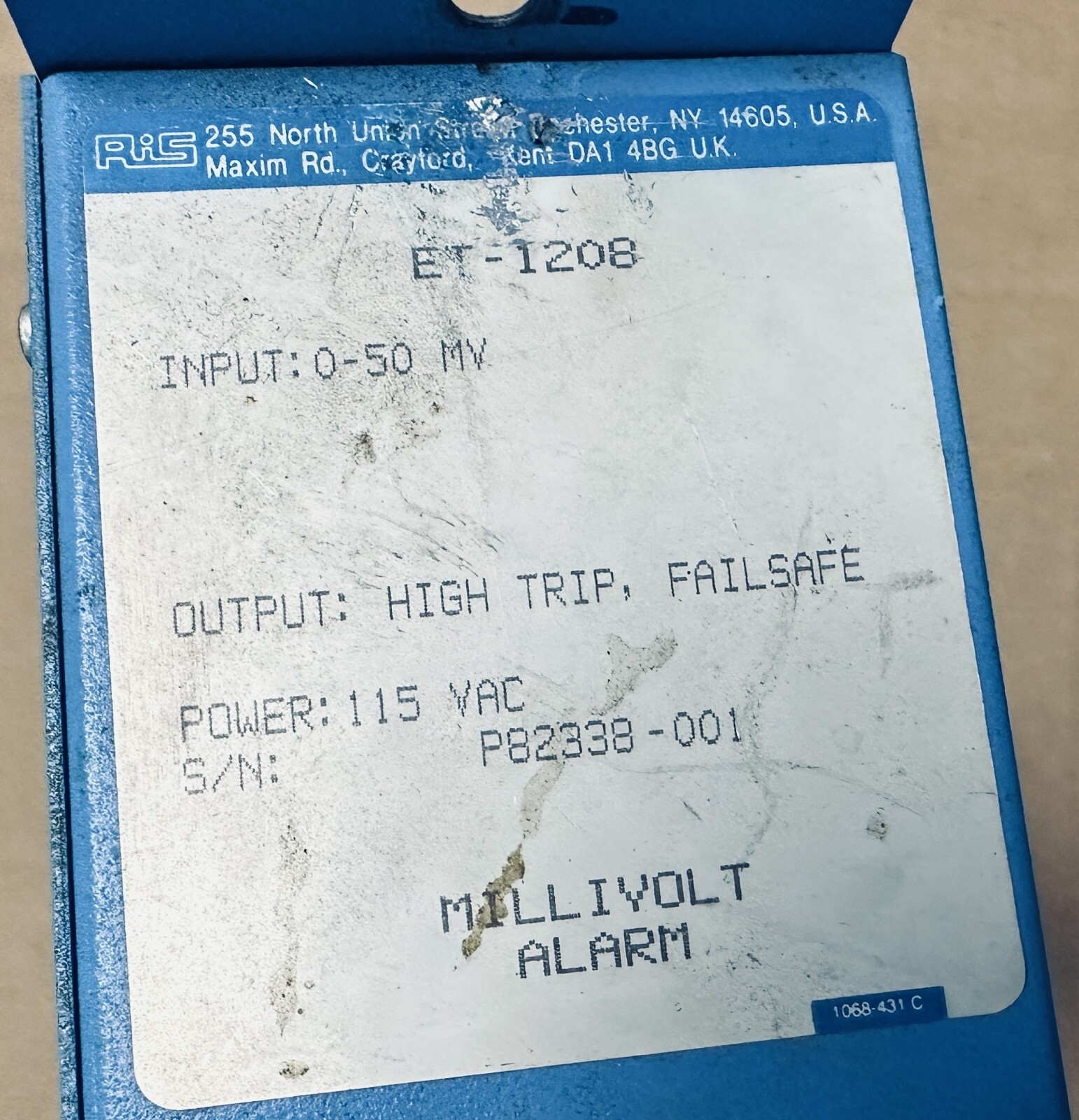 RIS ET-1208 Milivolt alarm with Deadband