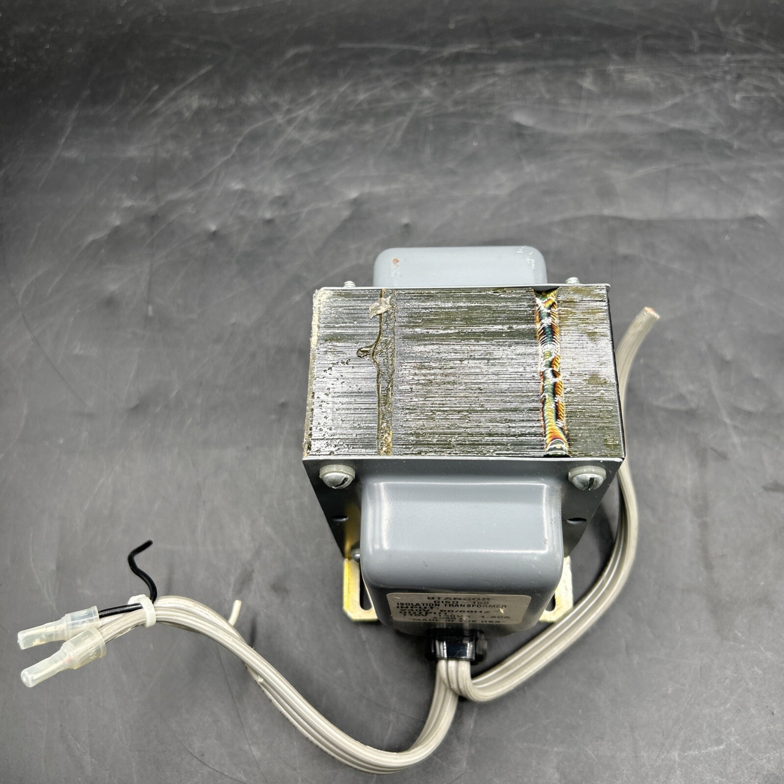 STANCOR GISD-150 ISOLATION TRANSFORMER INPUT: 230V 50/60Hz OUT: 115V 150VA 1.30A