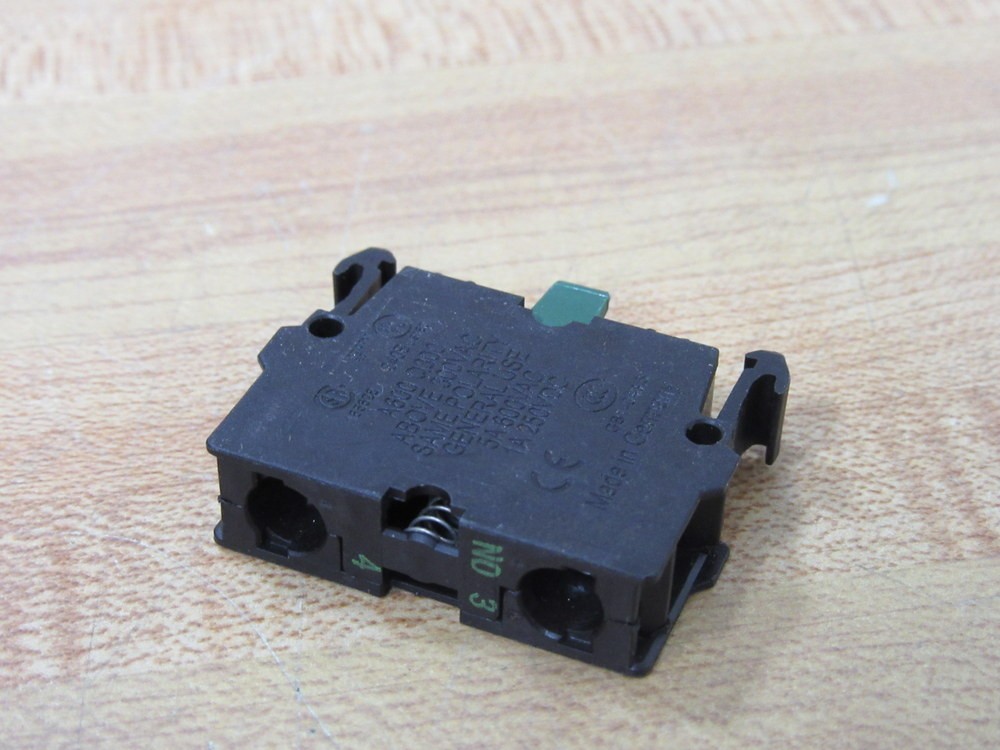 Moeller Klockner M22-K10 Eaton Block Cutler Hammer .