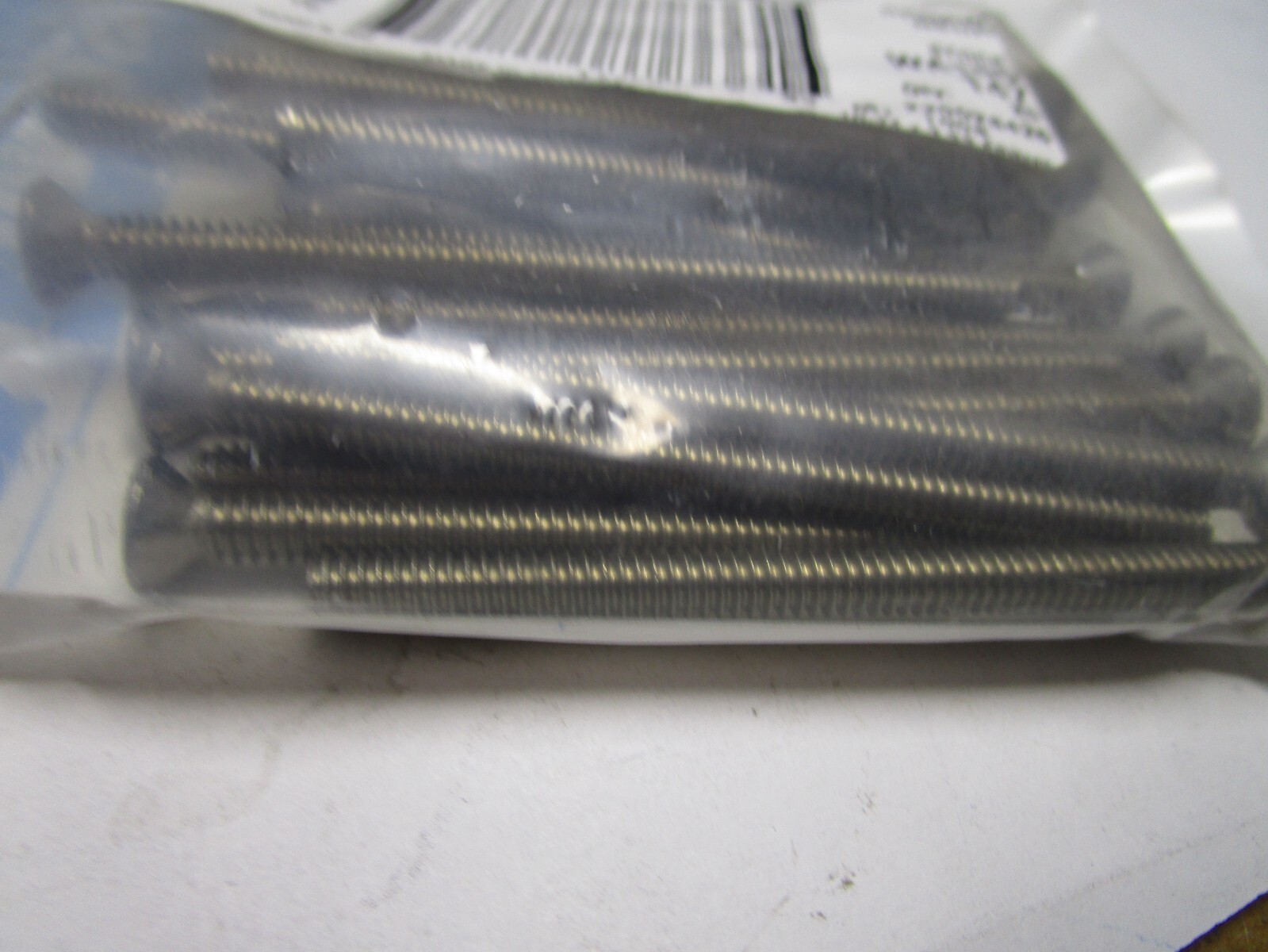 #10-24 x 3″ Phillips Flat Head Grade 18-8 Stainless Steel Machine Screw QTY 25