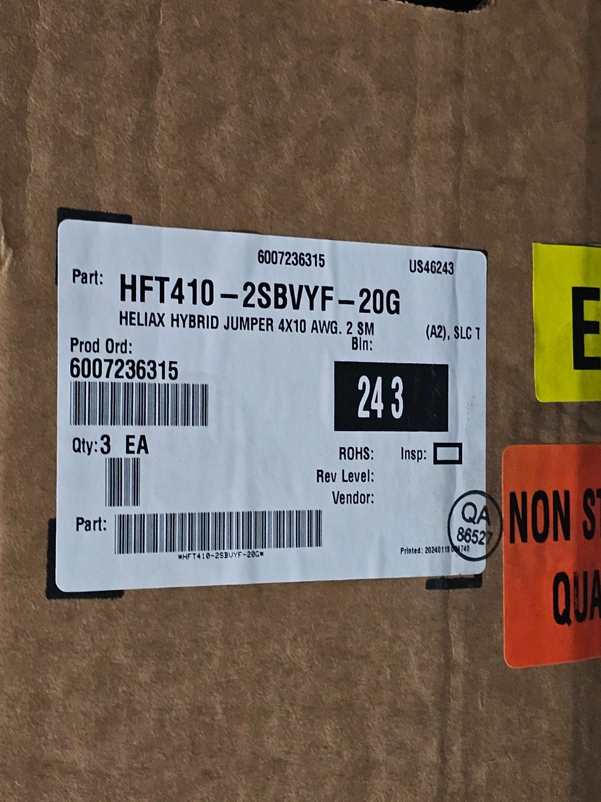 CommScope HFT410-2SBVYF-20G 20 Ft. HELIAX® FiberFeed Hybrid Jumper 4×10 AWG