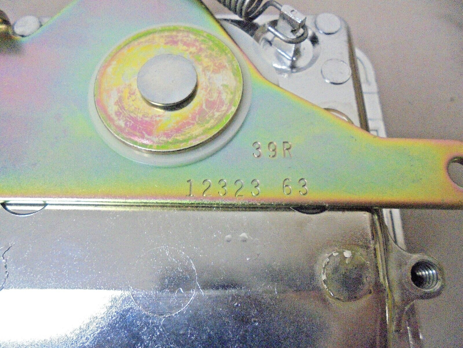Chrome Compartment Door Paddle Handle Non-Locking RH for 5-1/2″ x 4-1/2″ Opening
