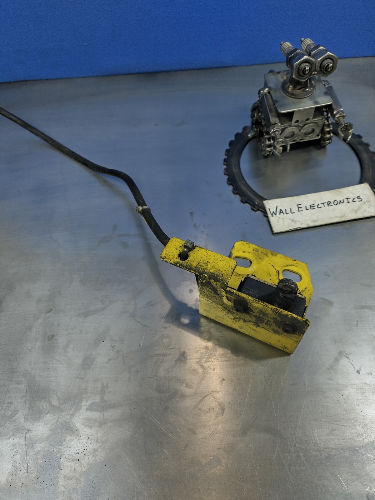 Yamatake SL1-A-E Microswitch Fanuc EN60947-5-1