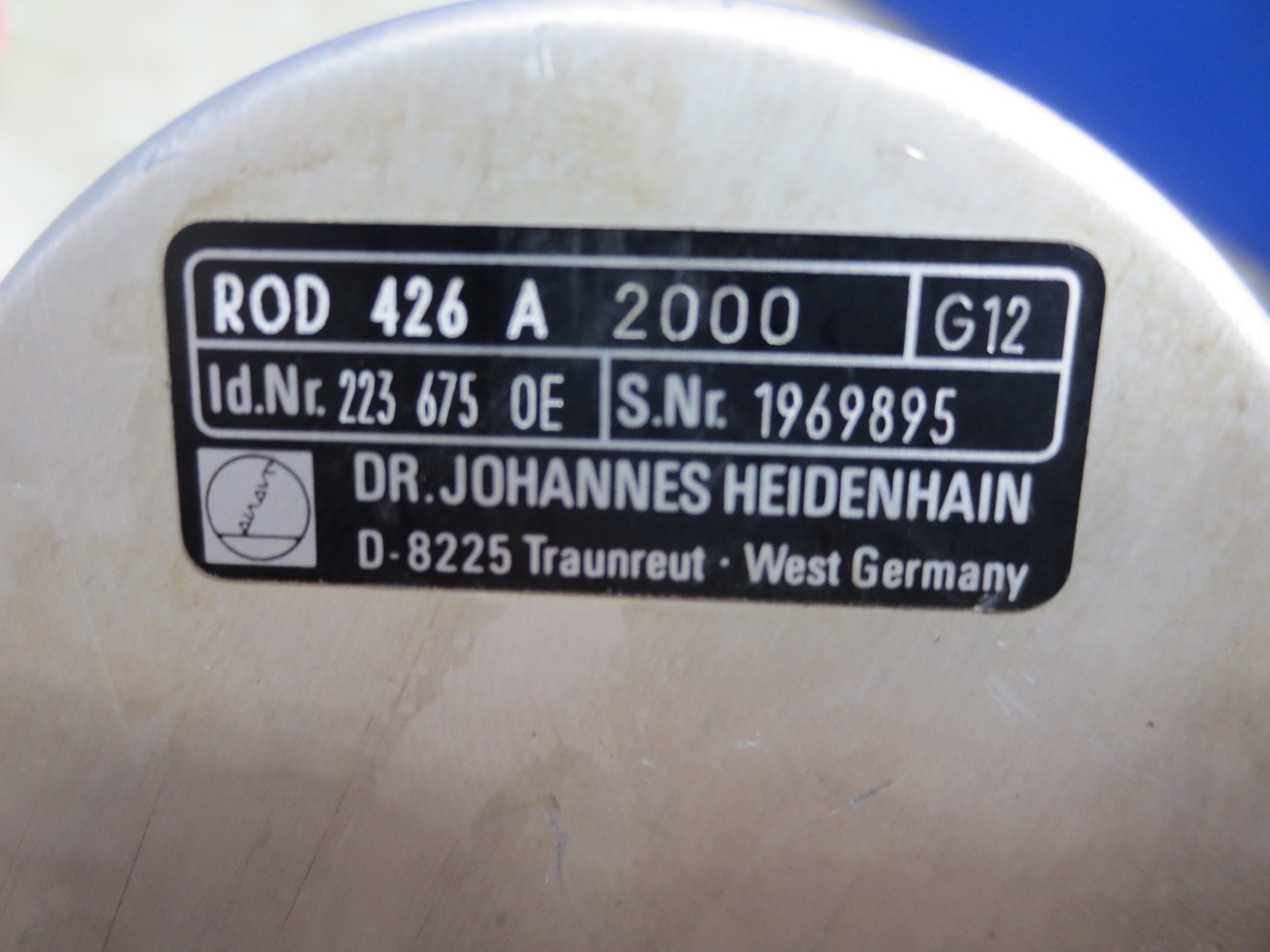 HEIDENHAIN ROD 426 A 2000 G12 ROD426A2000G12 ENCODER ID NR 223 675 0E OE EACH 1