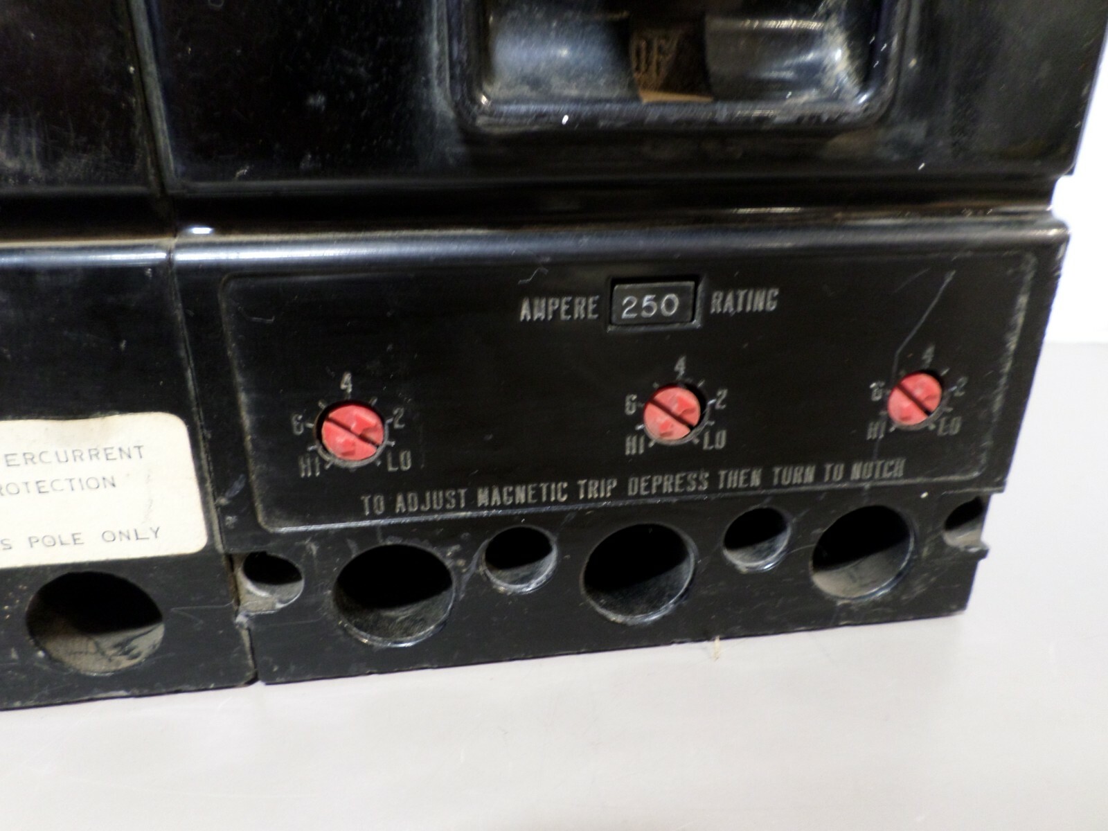 Westinghouse LB4250W 4 Pole 600 VAC 250A Circuit Breaker 250 Amp
