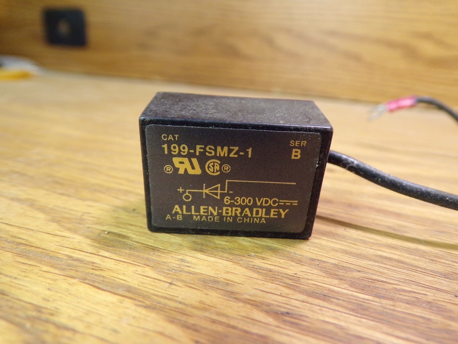 NEW Allen Bradley 199-FSMZ-1 Series B Surge Suppressor *FREE SHIPPING*