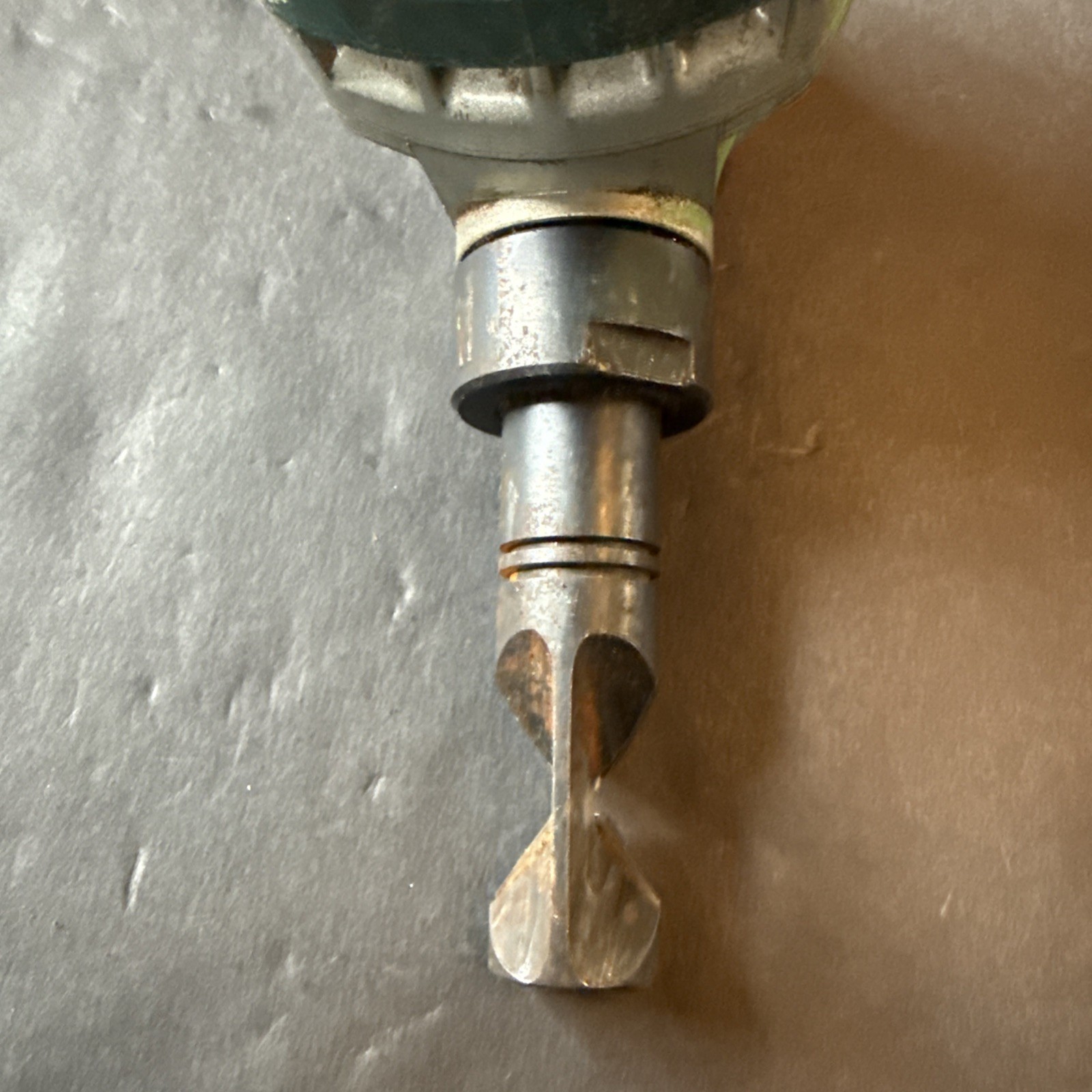 MAKITA TOOLS 16 GAUGE NIBBLER JN1601, 16 ga, MILD STEEL, 18 ga, STAINLESS STEEL