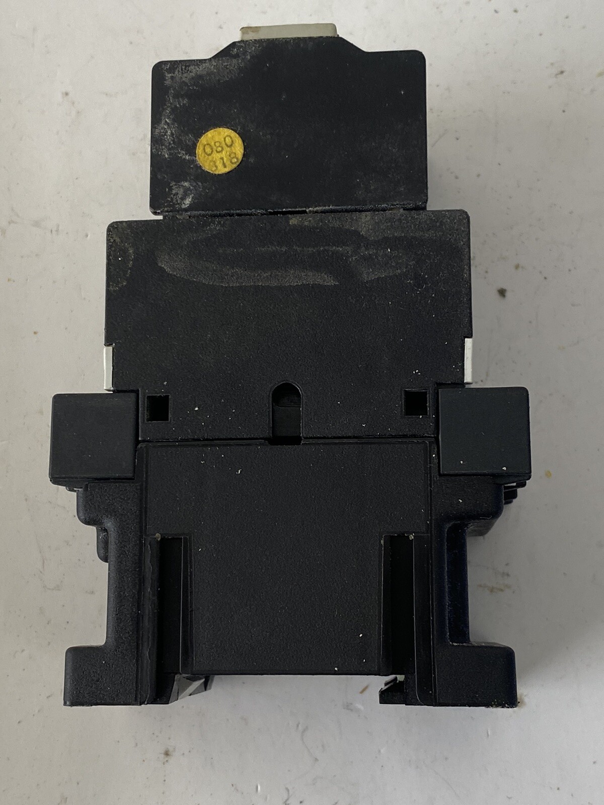Moeller Electrical Contactor – DIL00 M4-G 24V DC With 22 Dil