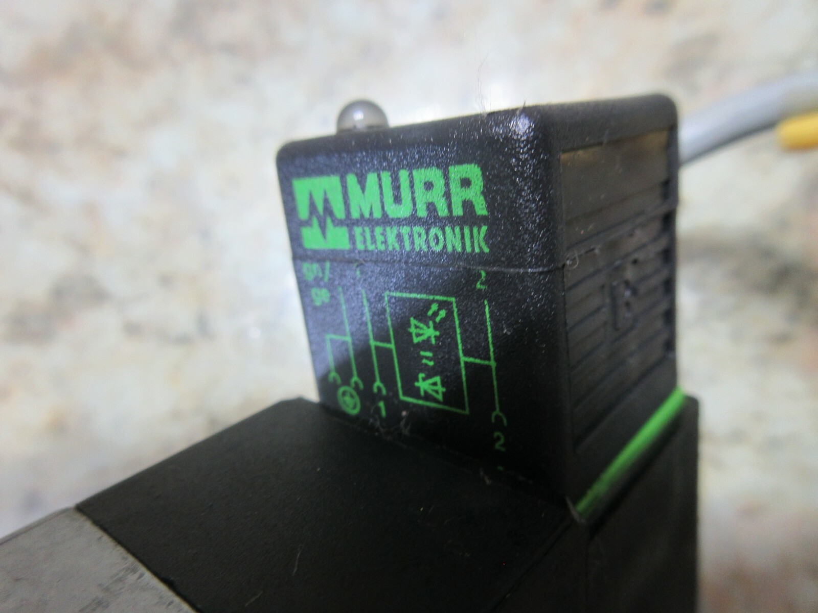 REXROTH HYDRAULIC VALVE MURR ELEKTRONIK..022. 24V- 27MA PRI 016 MAHO DMC70V DMG