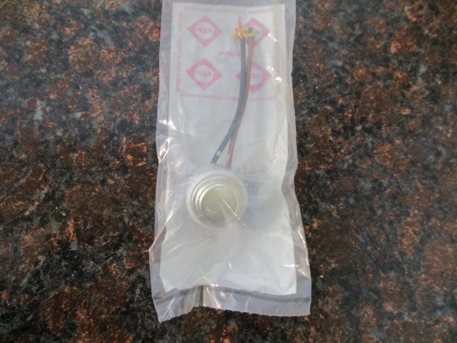 NOS FSP Whirlpool Refrigerator Thermostat 627047 4339691 626004 900405