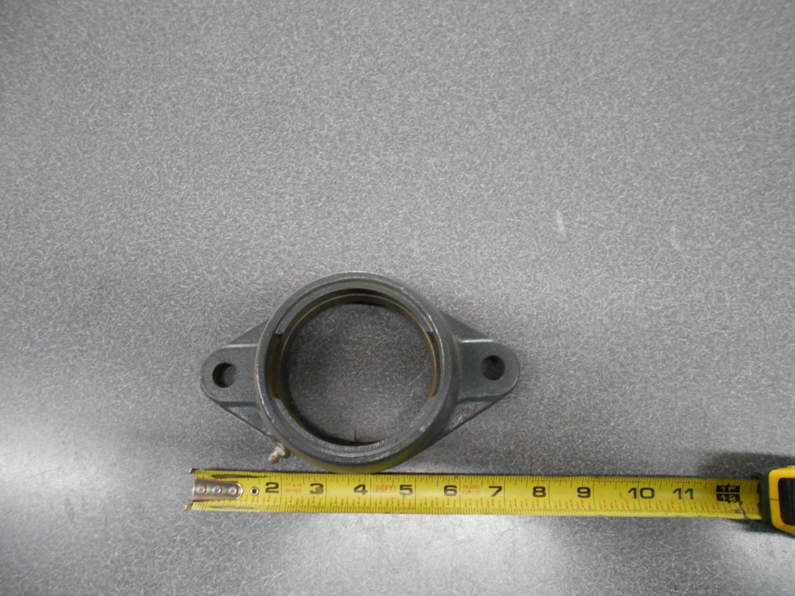 Burns/Tisco 90mm 2-Bolt Greasable Bearing Flange. T90-R. NEW!