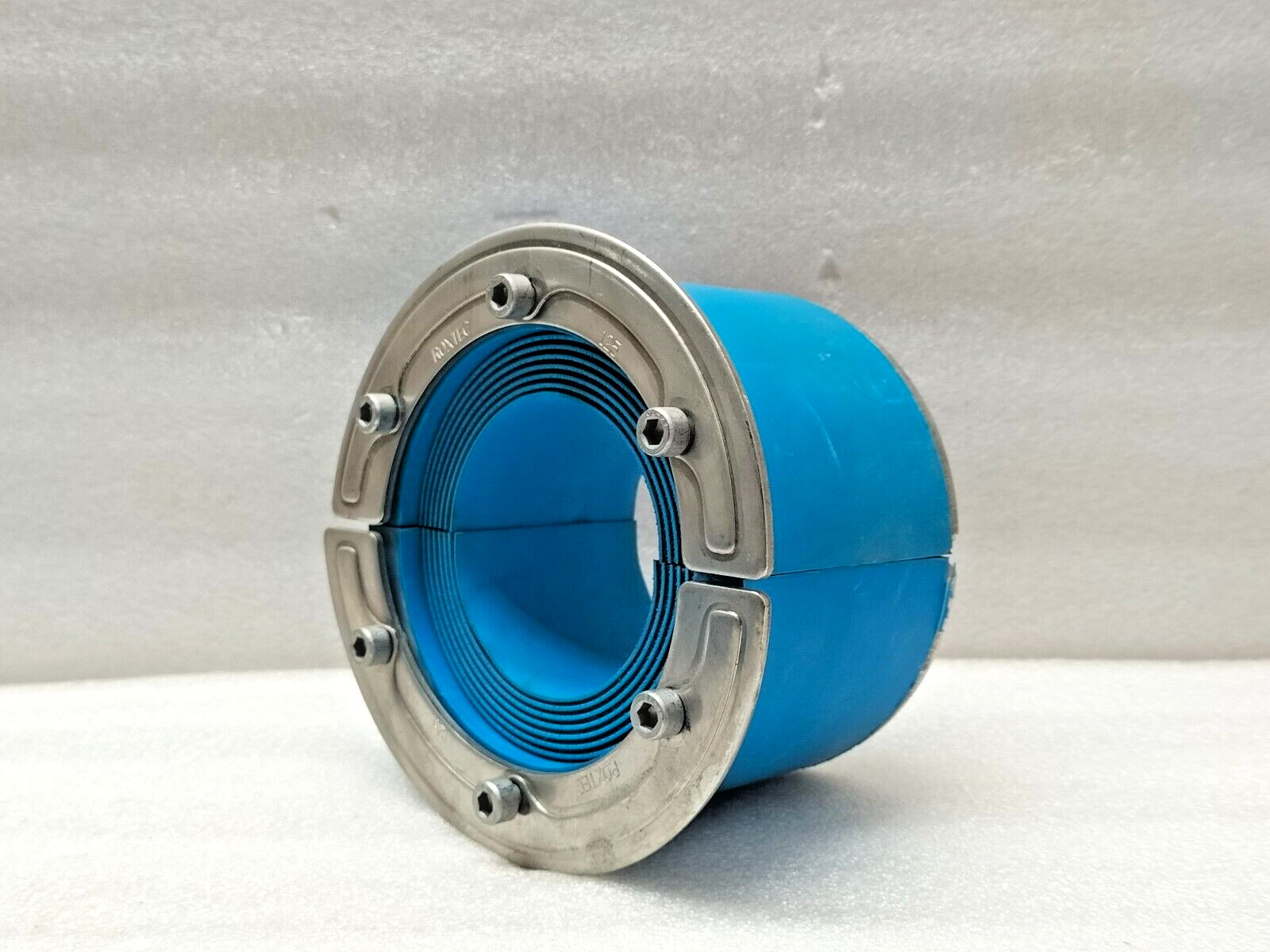 ROXTEC RS F+WT 125 AISI316 WOC ROUND SEAL FOR CABLE/PIPE 66-98 mm RS00101251023