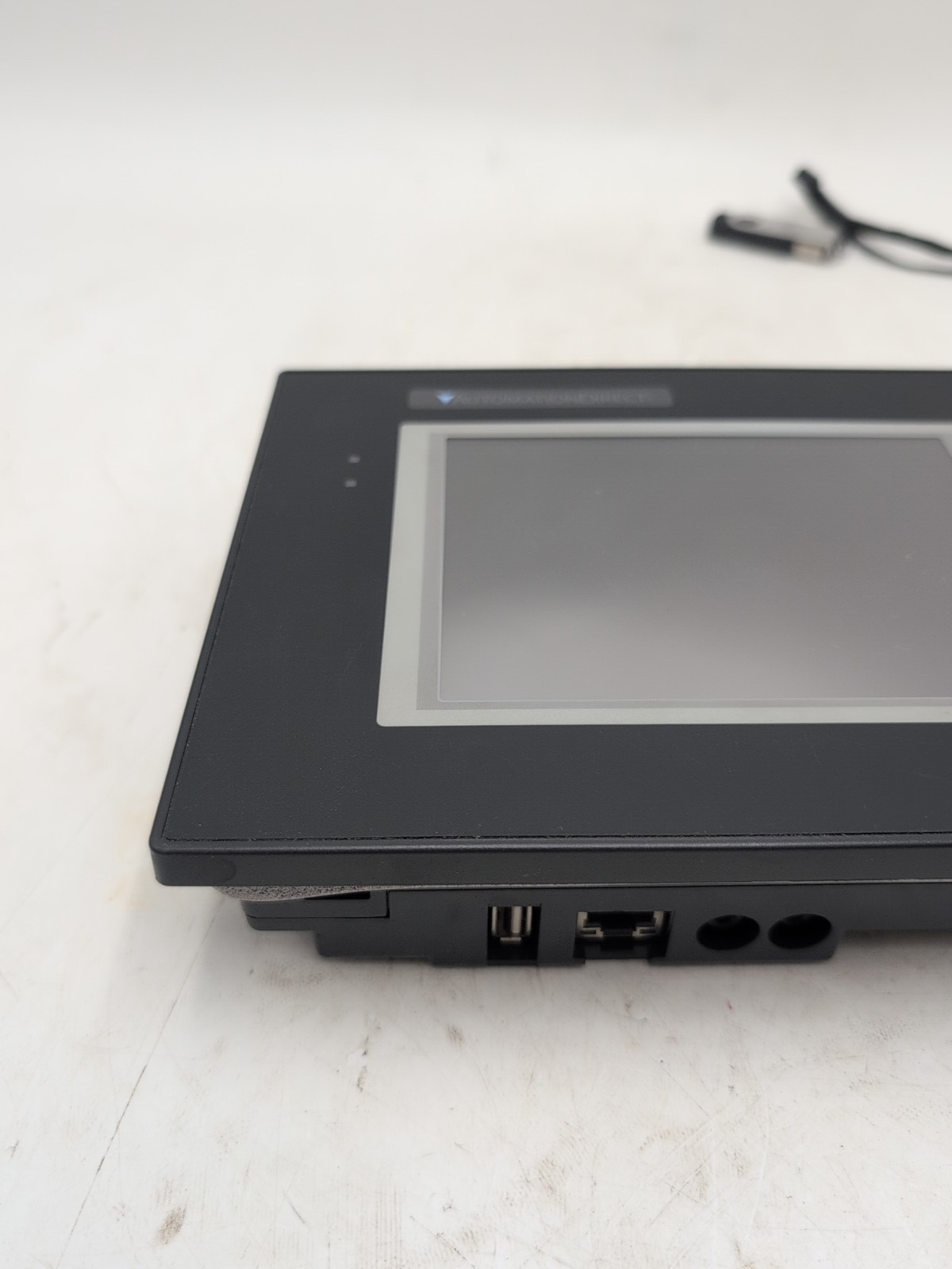 AutomationDirect EA9-T6CL+16X18B 6″ Color Touch Screen HMI Operator Panel
