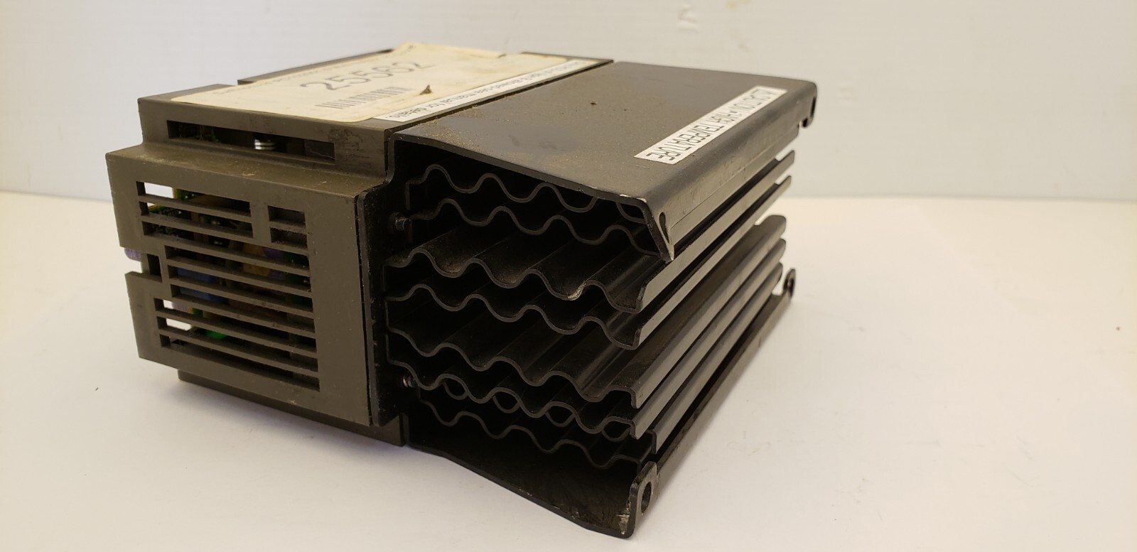 SAFTRONICS PC102001-9 DRIVE INVERTER, 3PH 200-230V 6.4A 50/60Hz, MADE IN JAPAN