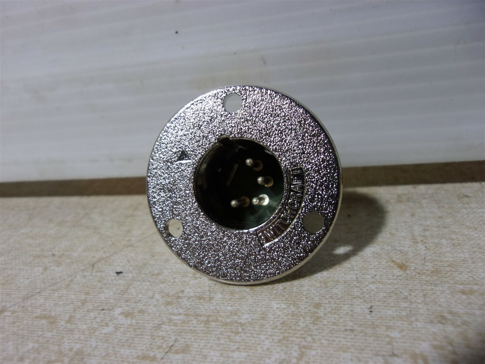 NEW Switchcraft 4-Pin Male Socket Connector *FREE SHIPPING*