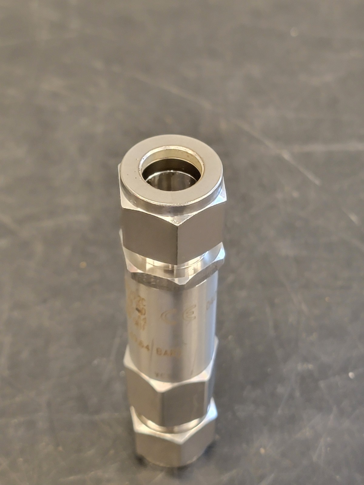 NEW Generant CRV8T-8T-K-720-PSI Cryogenic Relief Valve
