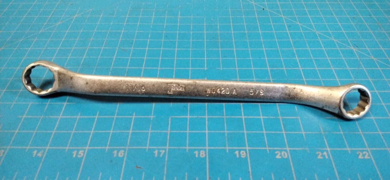 Popular Mechanics W0420 Double Box-End Wrench 11/16 X 5/8
