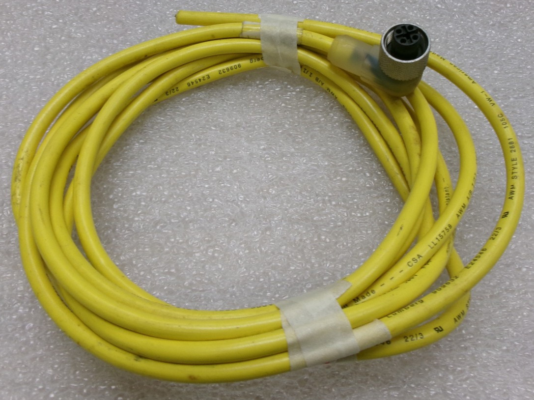 IFM EFECTOR E10903 PNP 4-PIN 90° M12 Connector Cordset USED 8′ L #372o