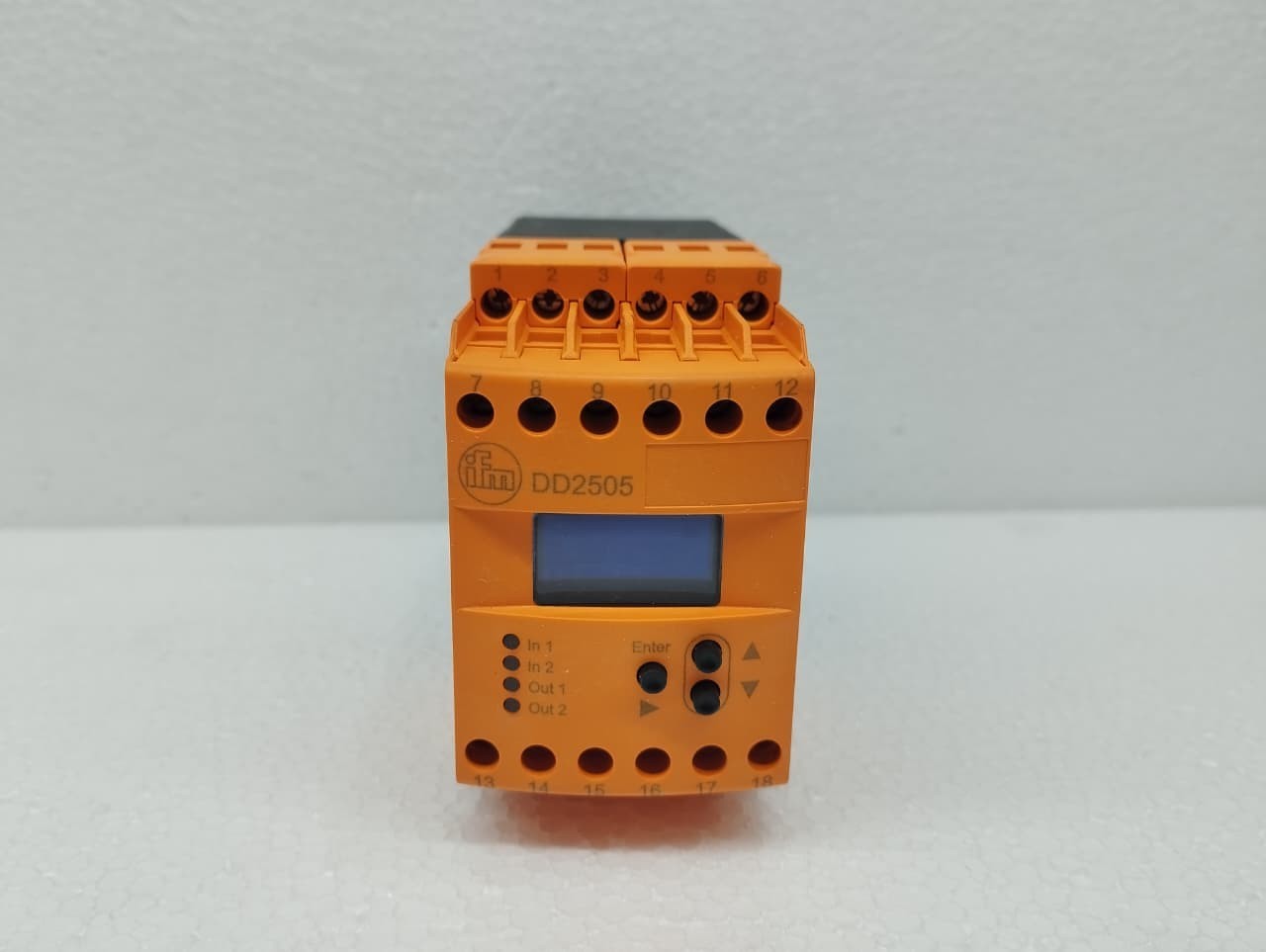 IFM Electronic Frequency/Speed Monitor DD2505 New