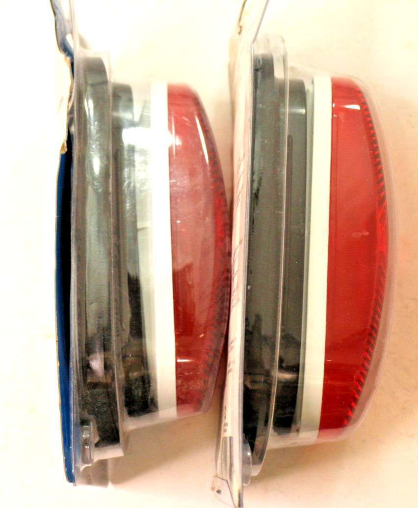 Hopkins Towing Solutions 6″ Red Oval Stop-Tail-Turn Light Kit, B85RK PAIR in BOX