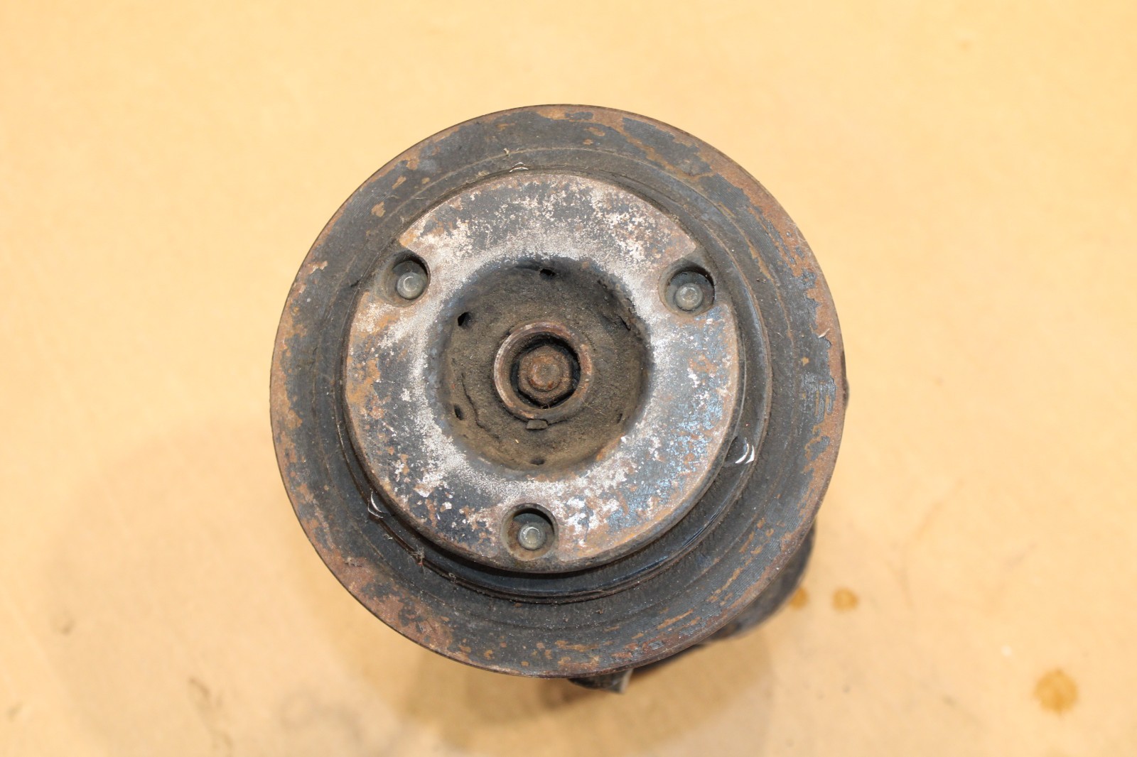 1963 1964 Corvette Original Frigidaire A/C Air Conditioning Compressor 5910490