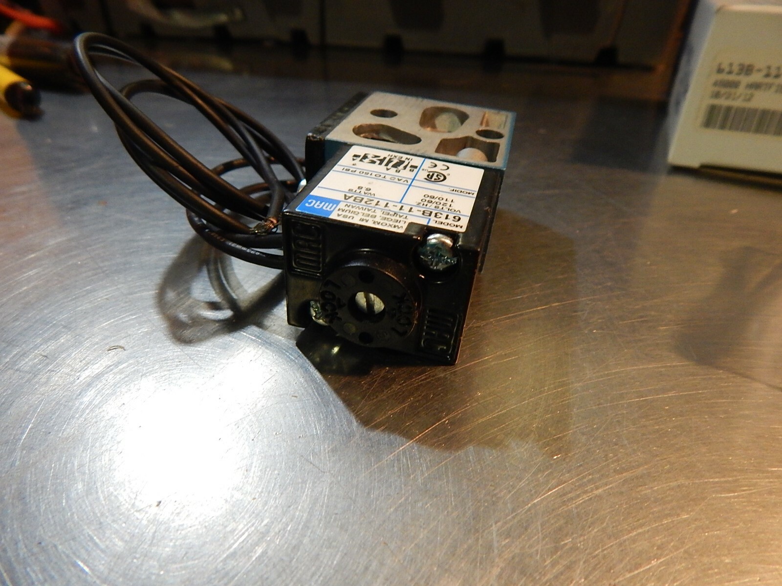 NEW MAC 613B-11-112BA C25626 Valve *FREE SHIPPING*