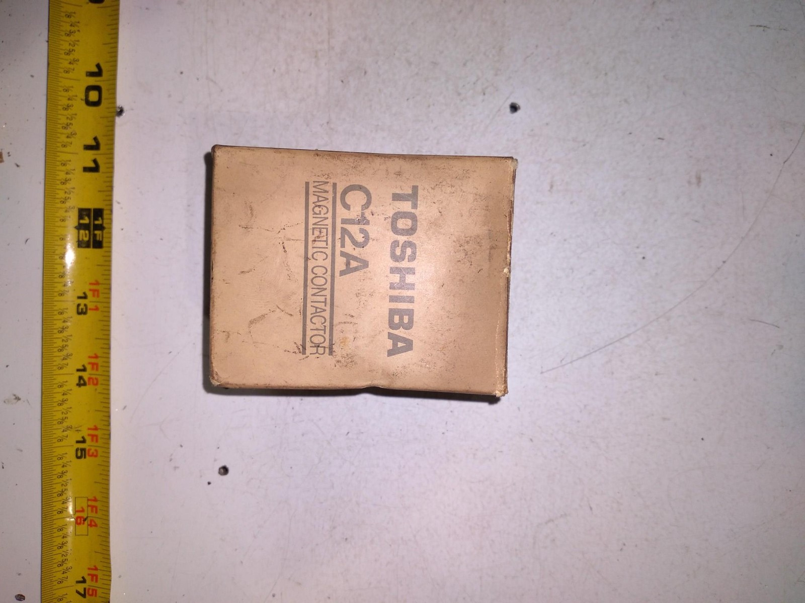 TOSHIBA JEM AC3-1-0 MAGNETIC CONTACTOR C12A 220-550V 2.7-5.4KW 110 vac