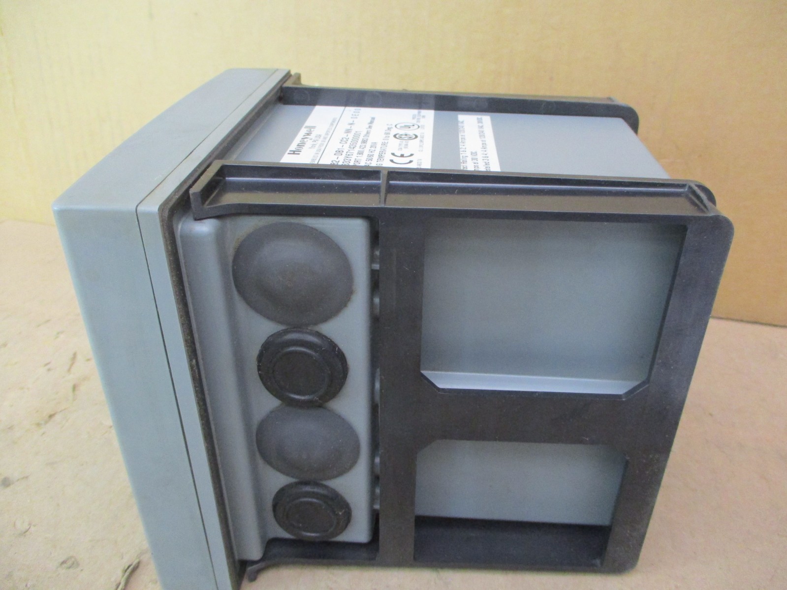 Honeywell UDA2182-DB1-CC2-NN-N-0E00 120/240VAC 20VA Oper. Temp. 0-60C 53679DN