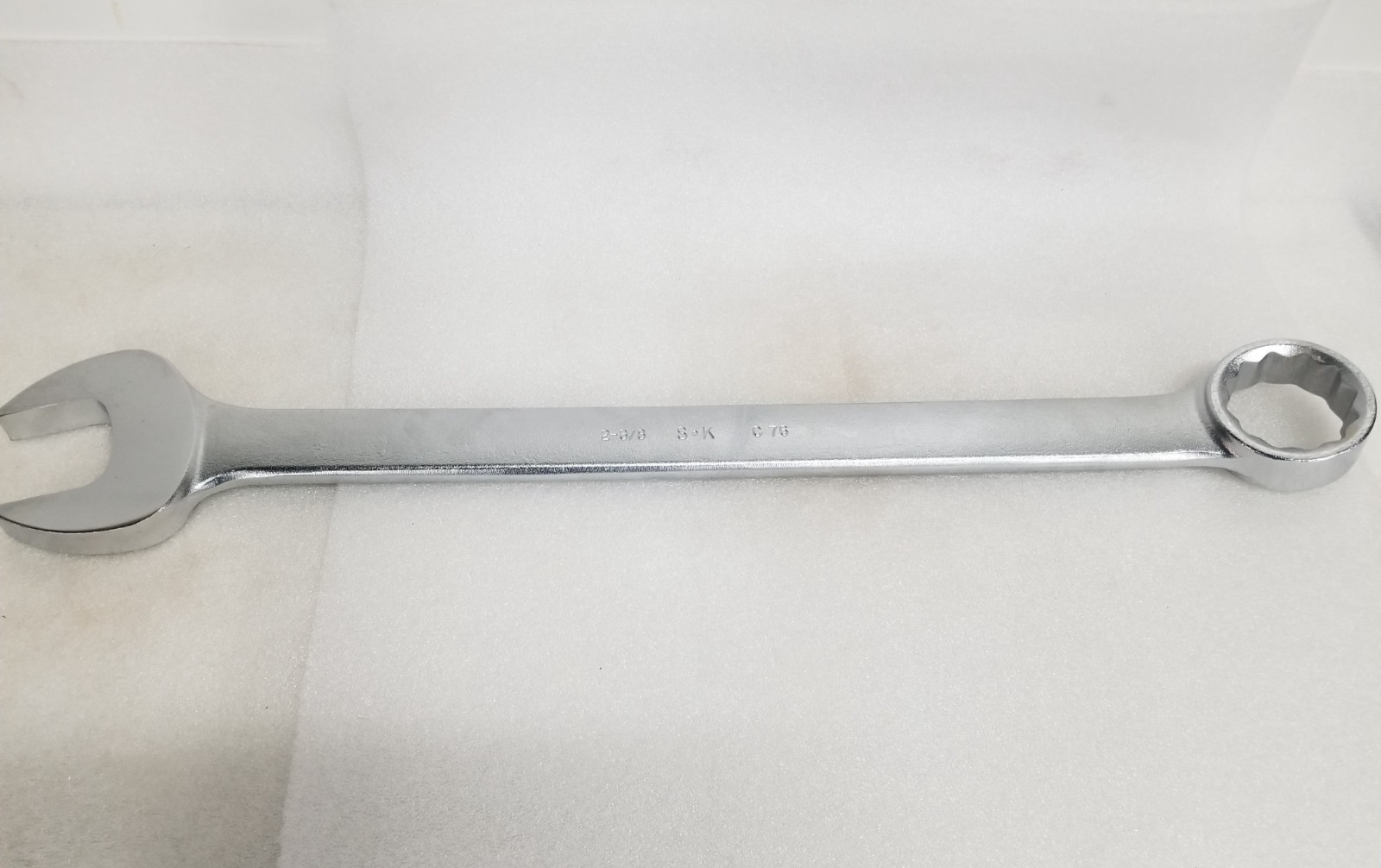 S-K Tools C76 Combination Wrench 2-3/8″ SurGrip 12-Point 30.5″-OAL Made in USA