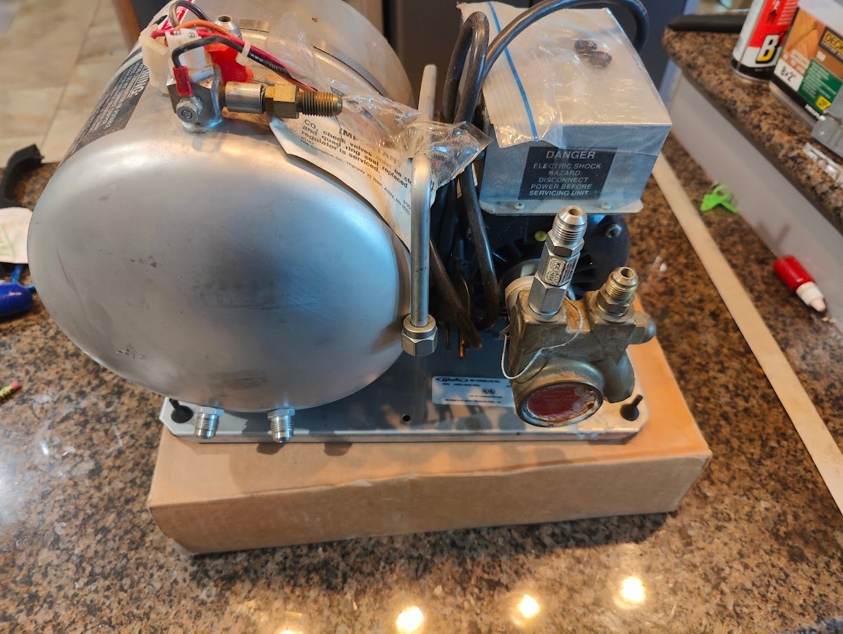 Cornelius water carbonator – home/bar soda fountain