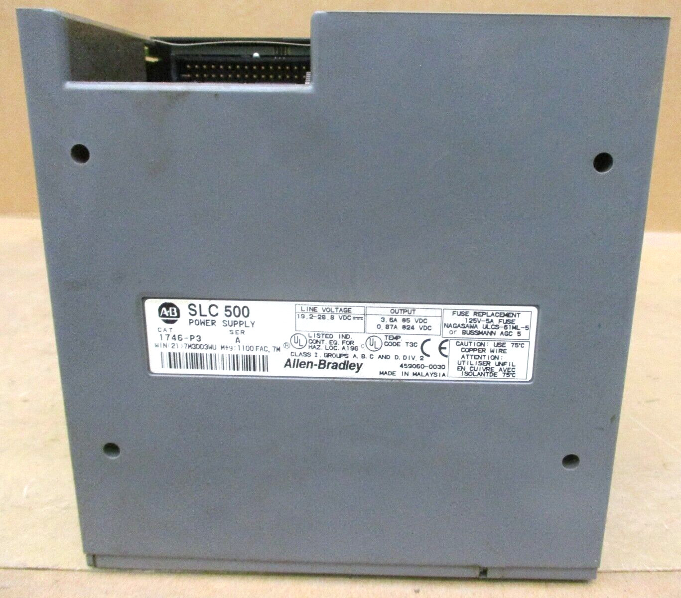 Allen-Bradley SLC 500 1746-P3 Ser A SLC 5/04 CPU 1747-L542 48667GN