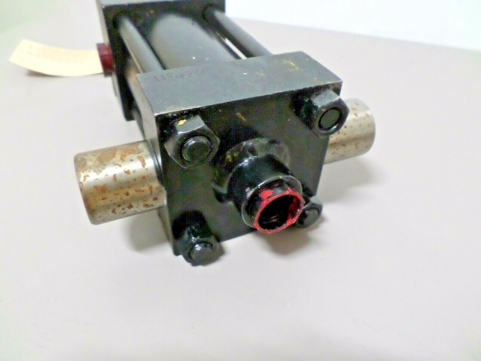 Pin Locking Hydraulic Cylinder Mdl 3009 Rebuilt 2-1/2″ Bore x 2-3/4″ Stroke