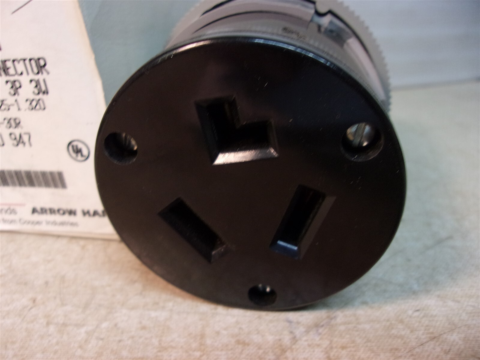 NEW Cooper 9341N Arrow Hart 10-30R Auto Grip Connector *FREE SHIPPING*